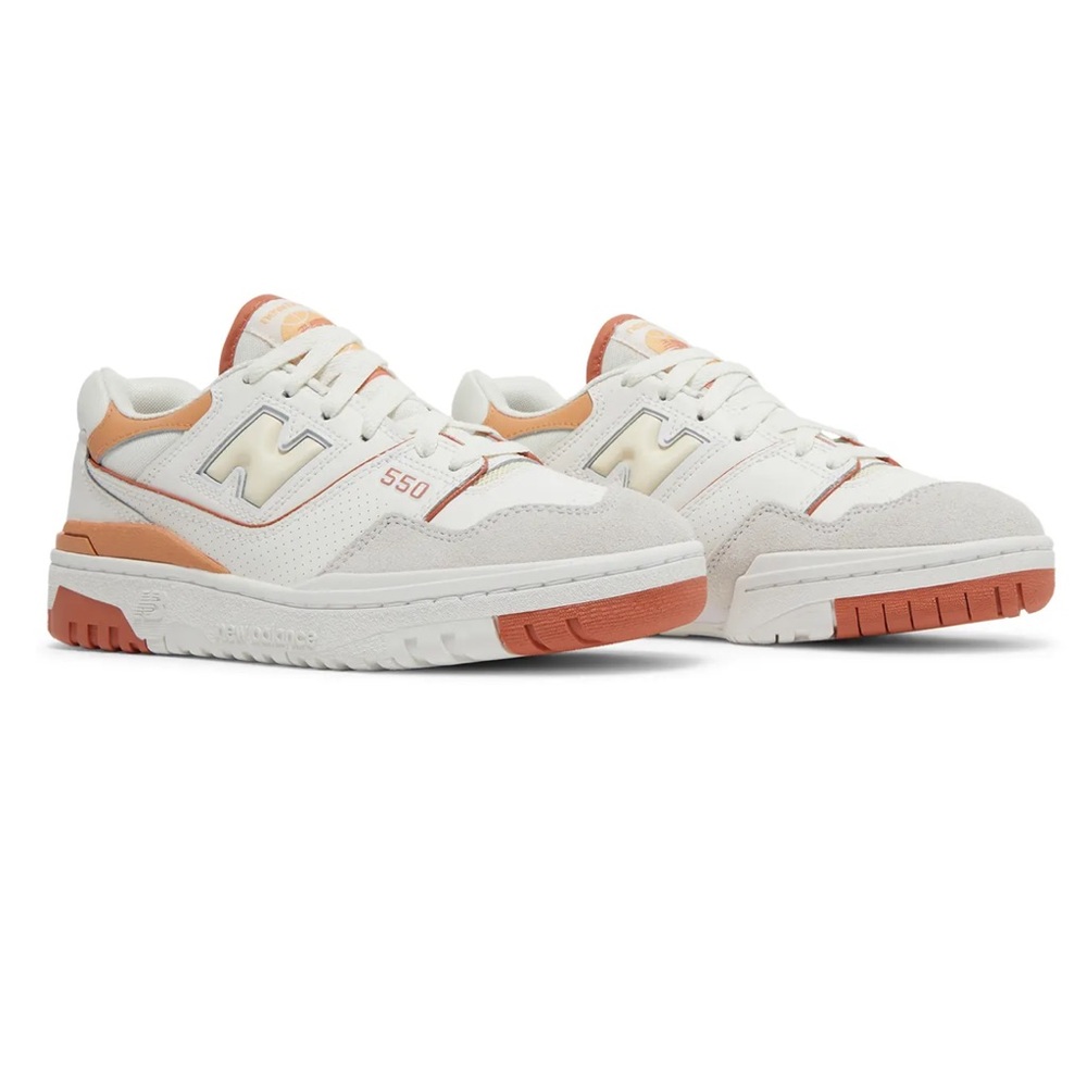 New Balance 550 'Au Lait'' Sneakers